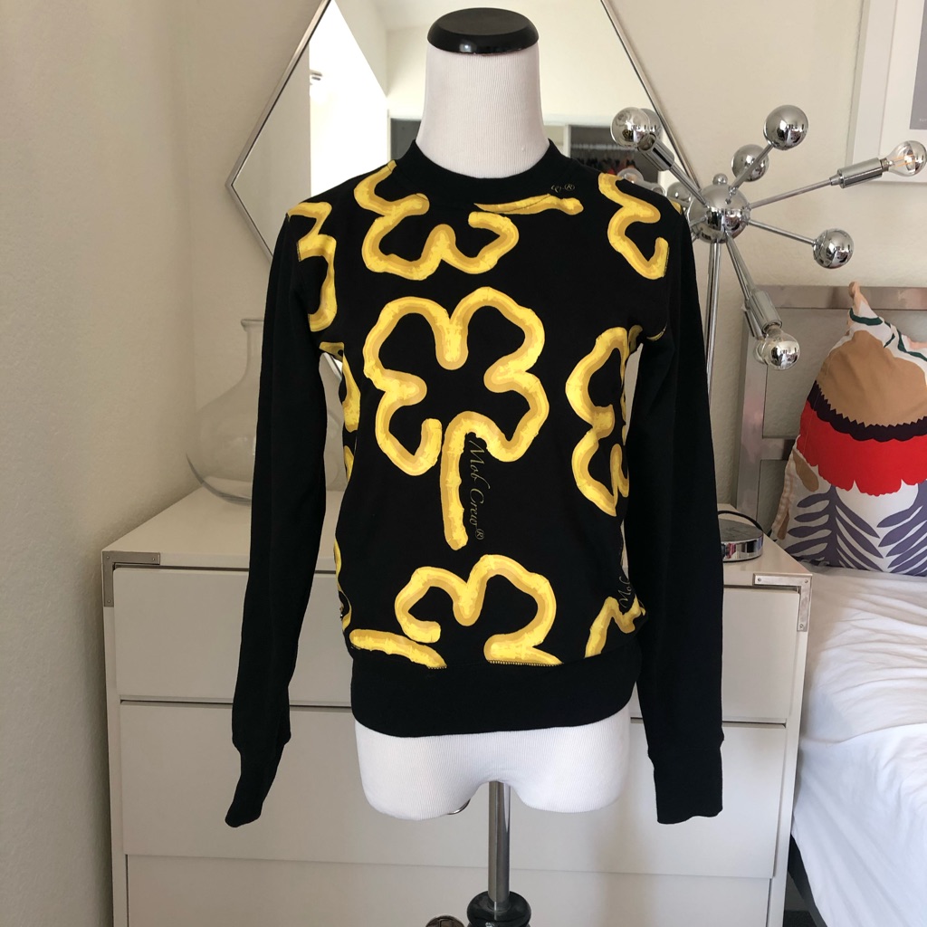 Married To The Mob Mob Crew Neck Sweater Small Married To The Mob Mob Crew Neck Sweater Small